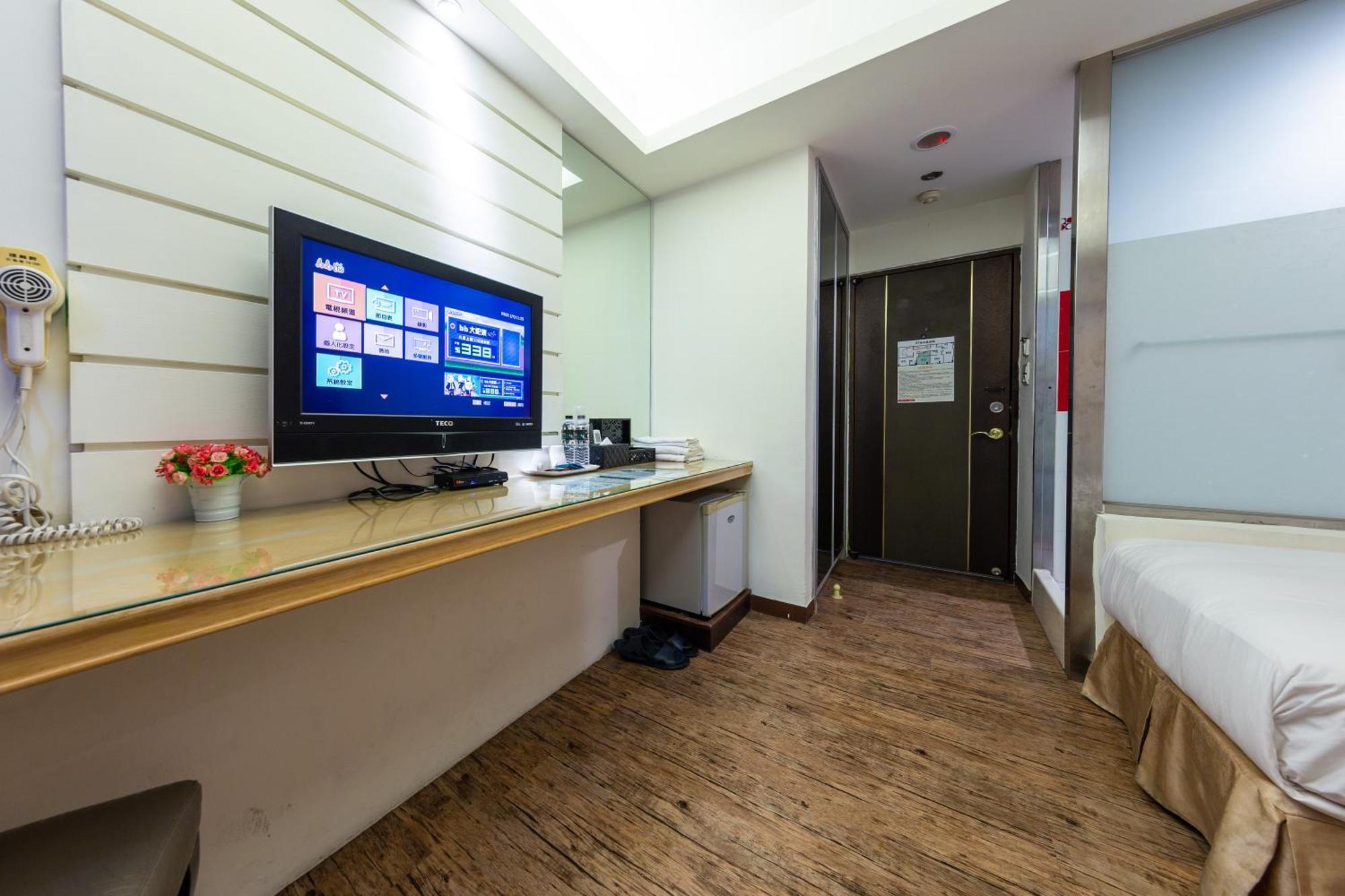 Newrise Hotel Гаосюн Экстерьер фото