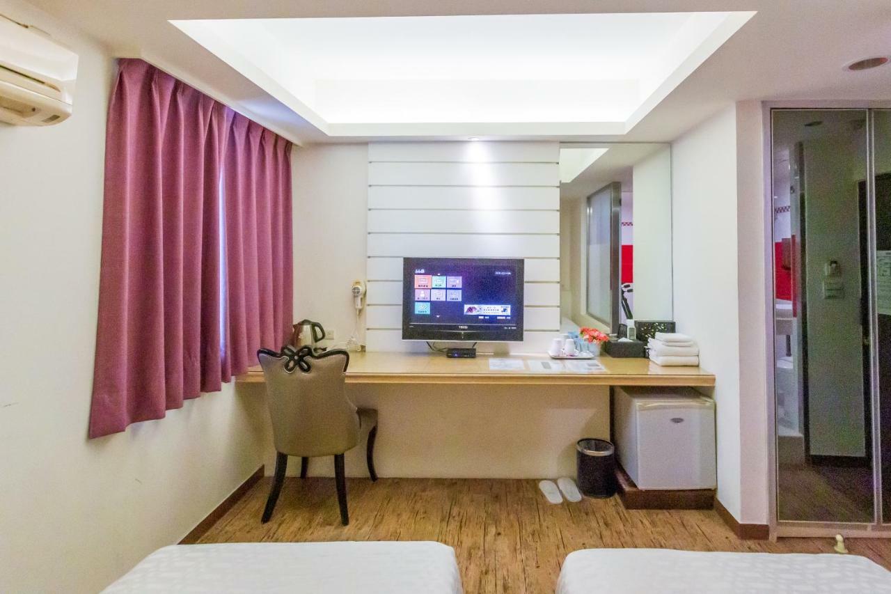 Newrise Hotel Гаосюн Экстерьер фото